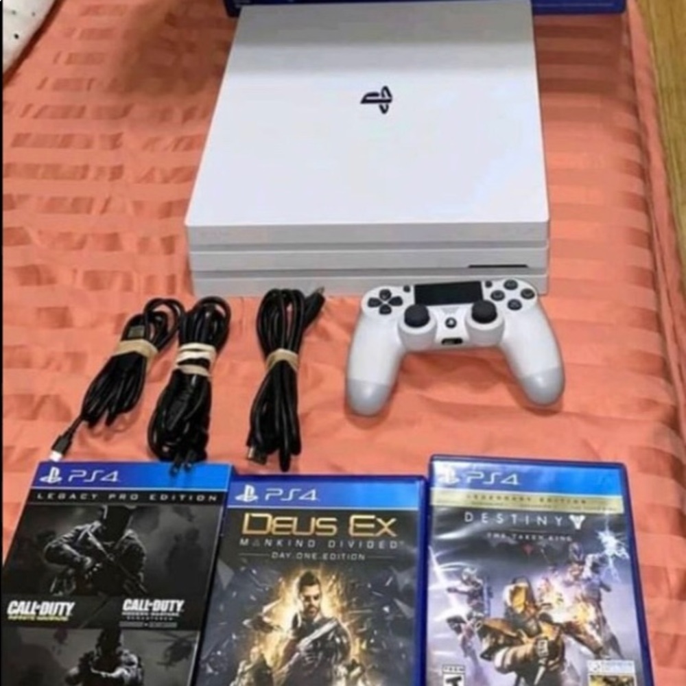 PS4